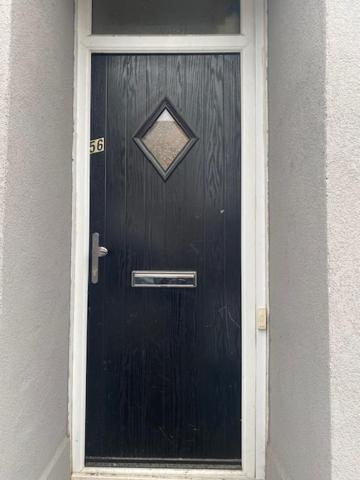 Luton Home Near Airport Private & Shared Bathroom Option Eksteriør bilde