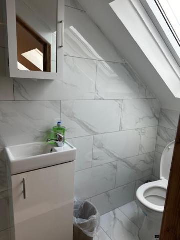 Luton Home Near Airport Private & Shared Bathroom Option Eksteriør bilde